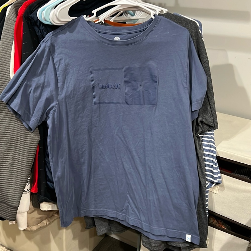 Men’s XL Hurley T-Shirt
